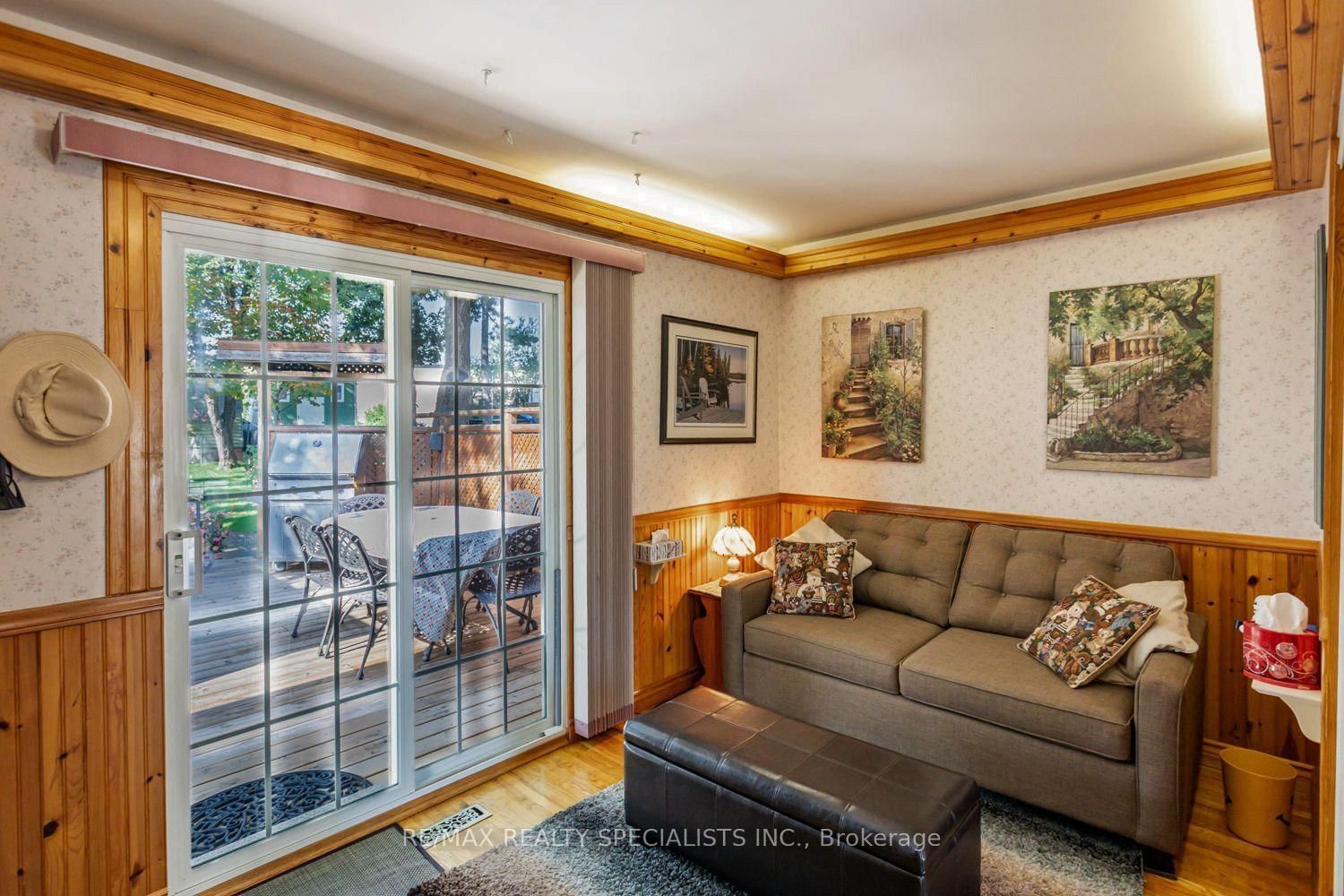 32 Falconer Drive • Mississauga, ON photo 20