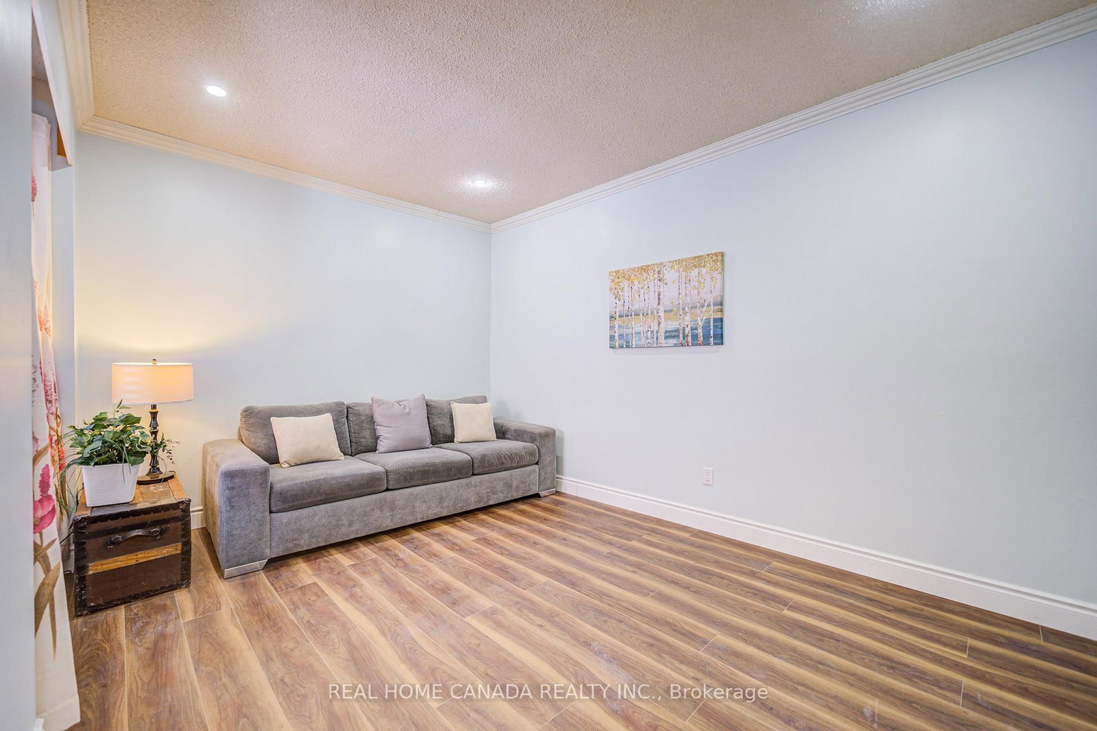 21 Hallen Road • Brampton, ON photo 2