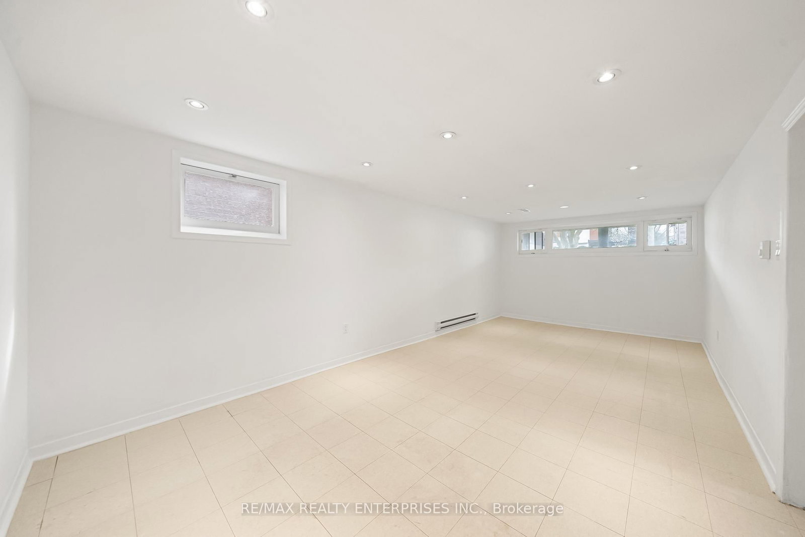 995 Garrard Avenue • Mississauga, ON photo 21