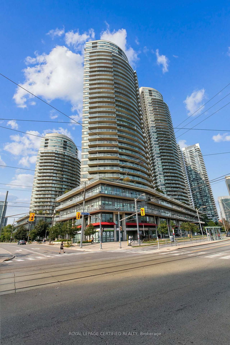 1208 - 2240 Lakeshore Boulevard