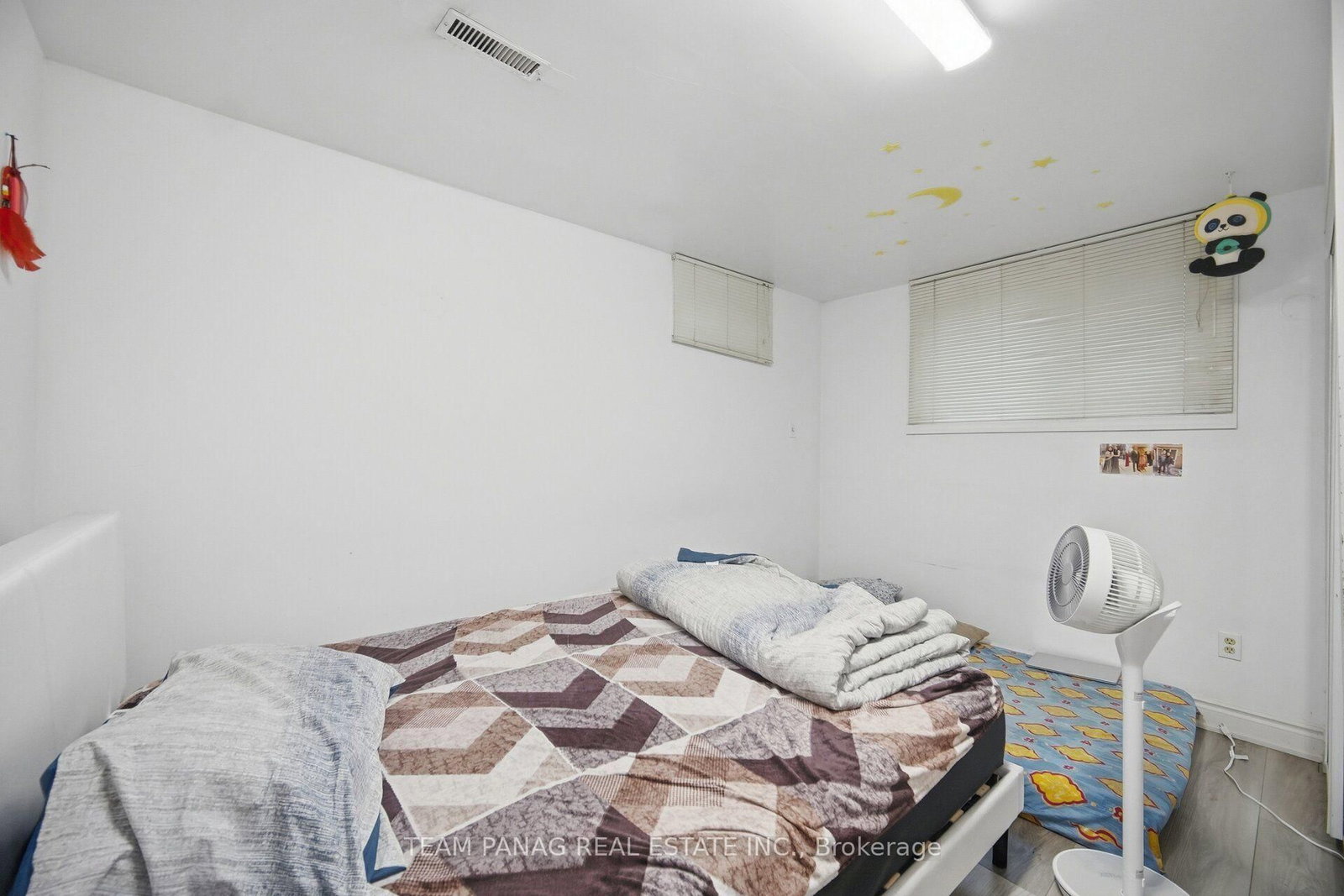 129 Bankview Circle • Toronto, ON photo 38