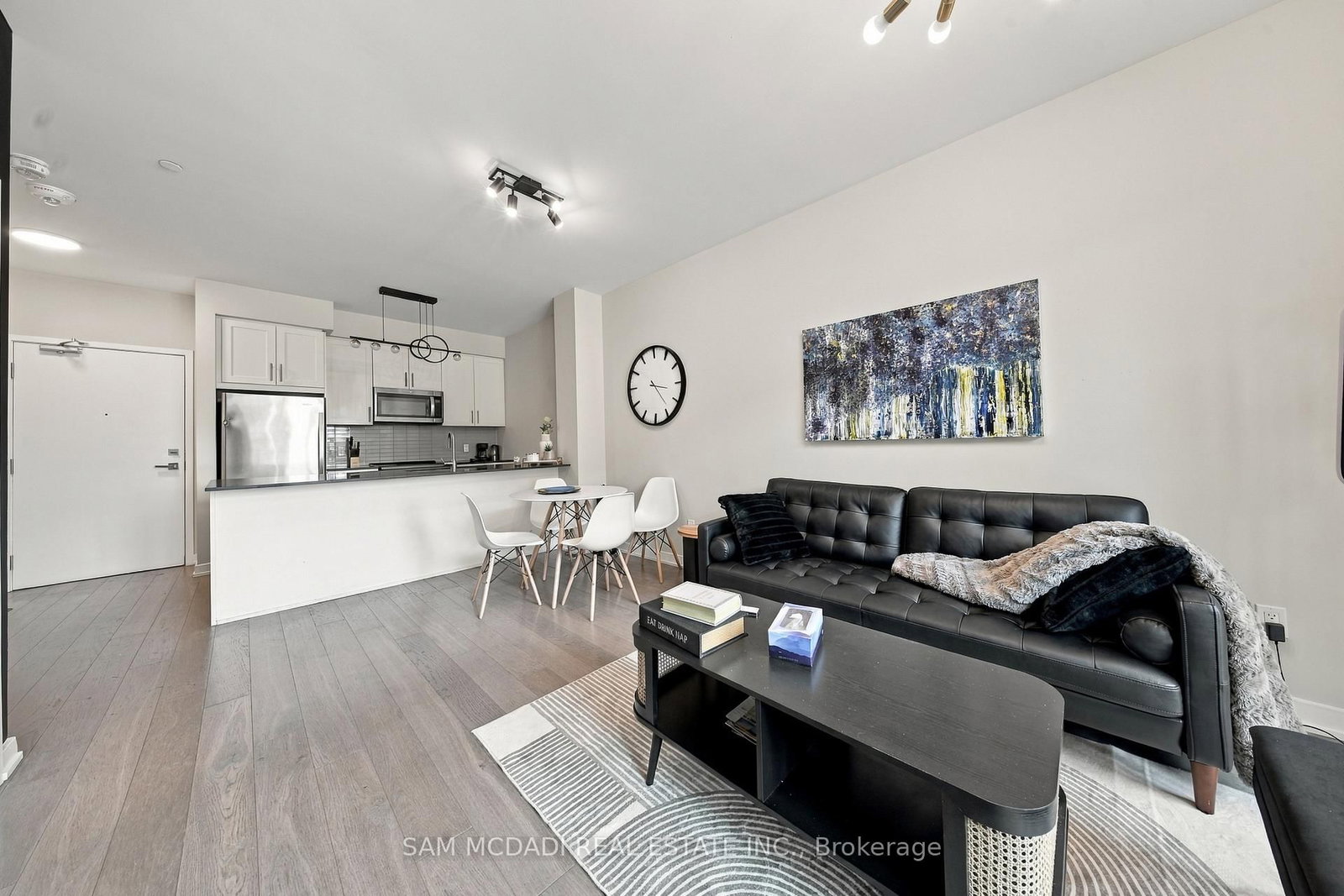 TH6-4055 Parkside Village Dr, Mississauga, view 11