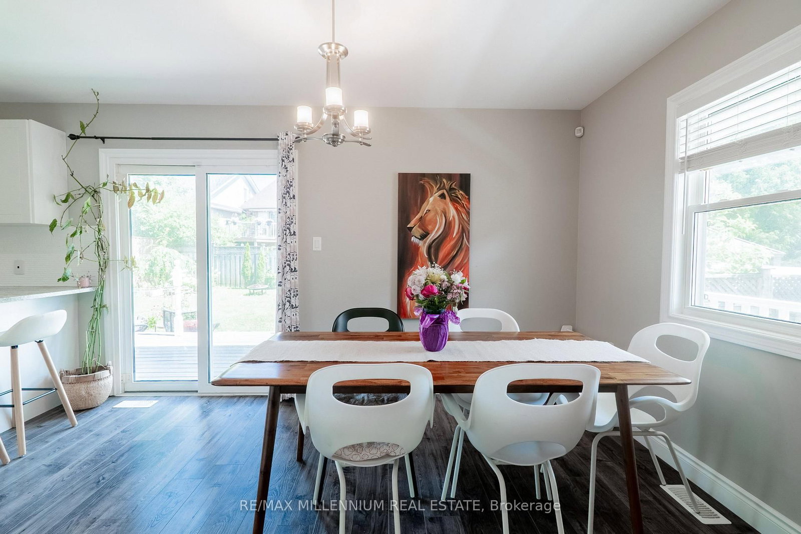 99 Dairy Drive • Halton Hills, ON photo 12
