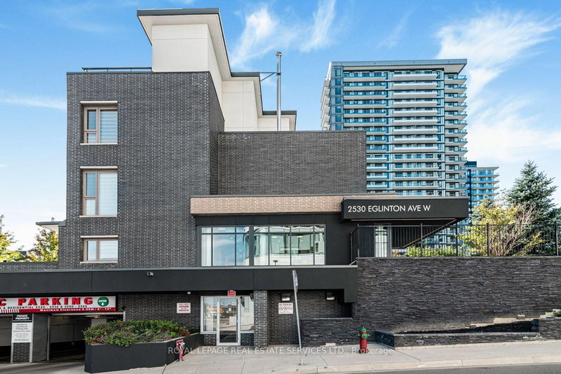 117 - 2530 Eglinton Avenue W