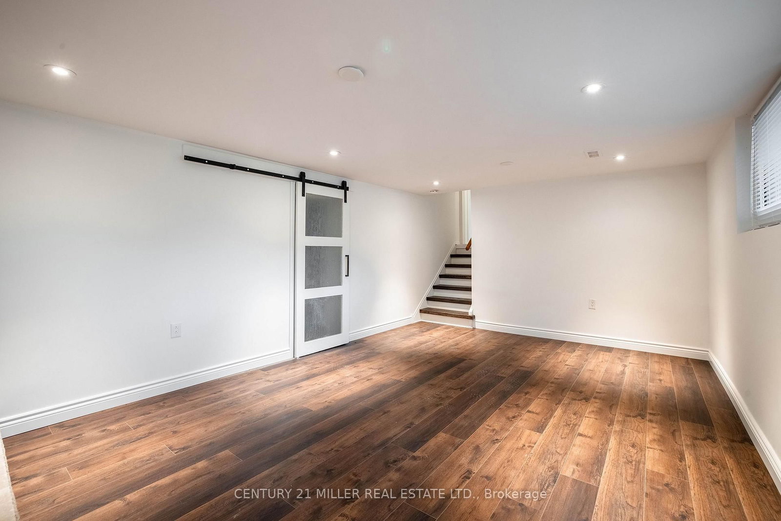 2039 Wakely St, Oakville, view 20