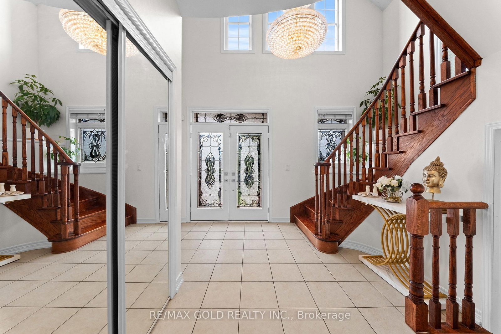 29 Royal Links Circle • Brampton, ON photo 6