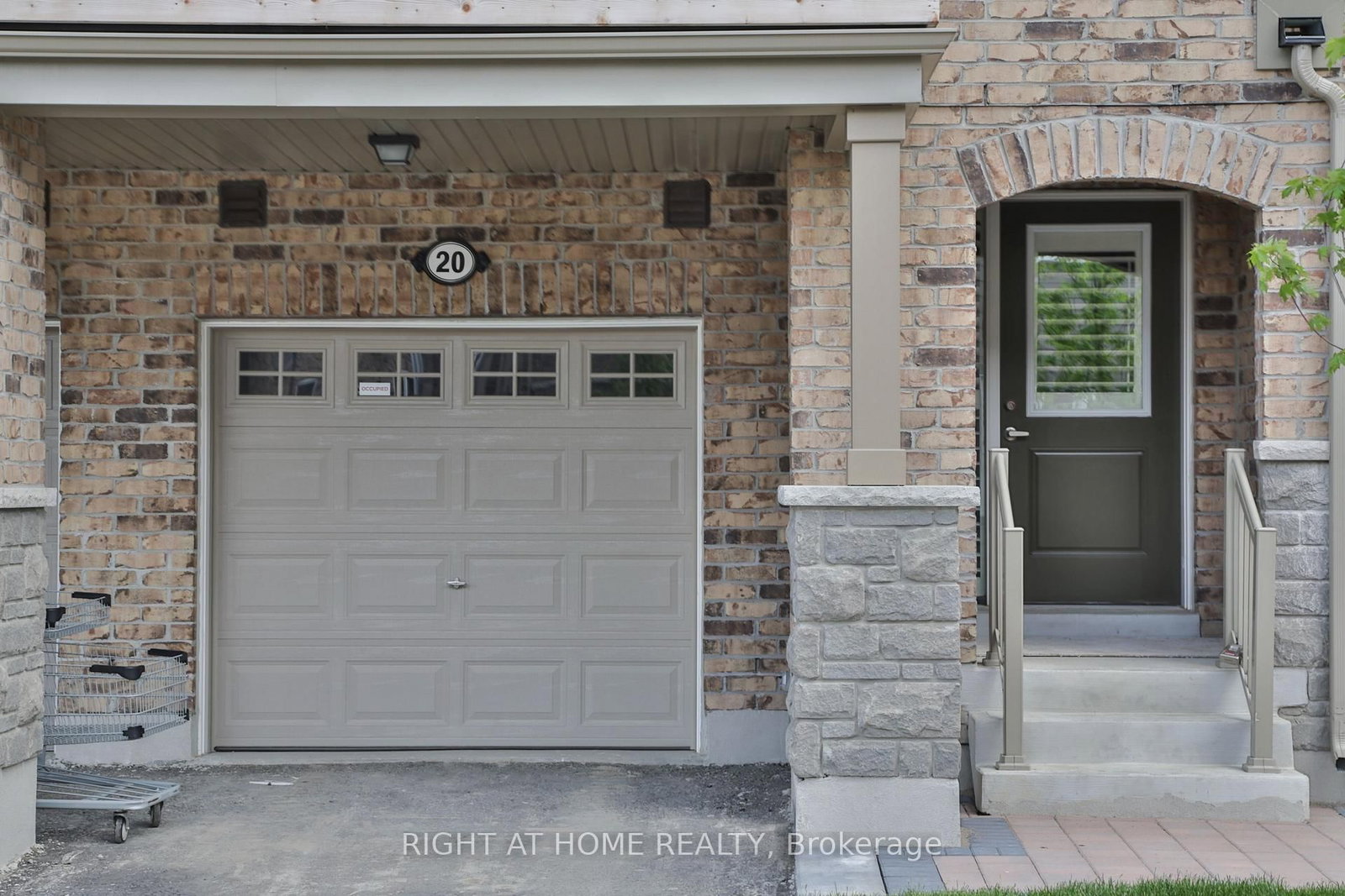 20 - 50 Edinburgh Drive, Brampton 5