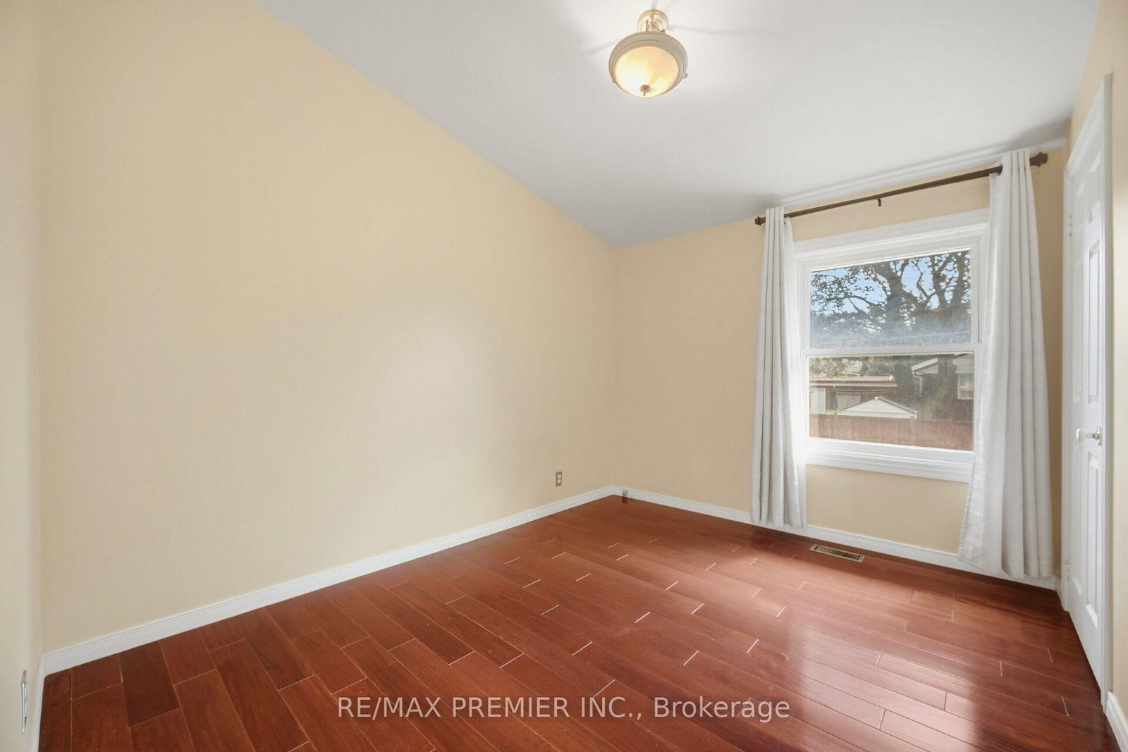 1474 South Service Road • Mississauga, ON photo 19