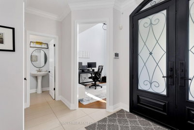 3456 Liptay Avenue • Oakville, ON photo 7