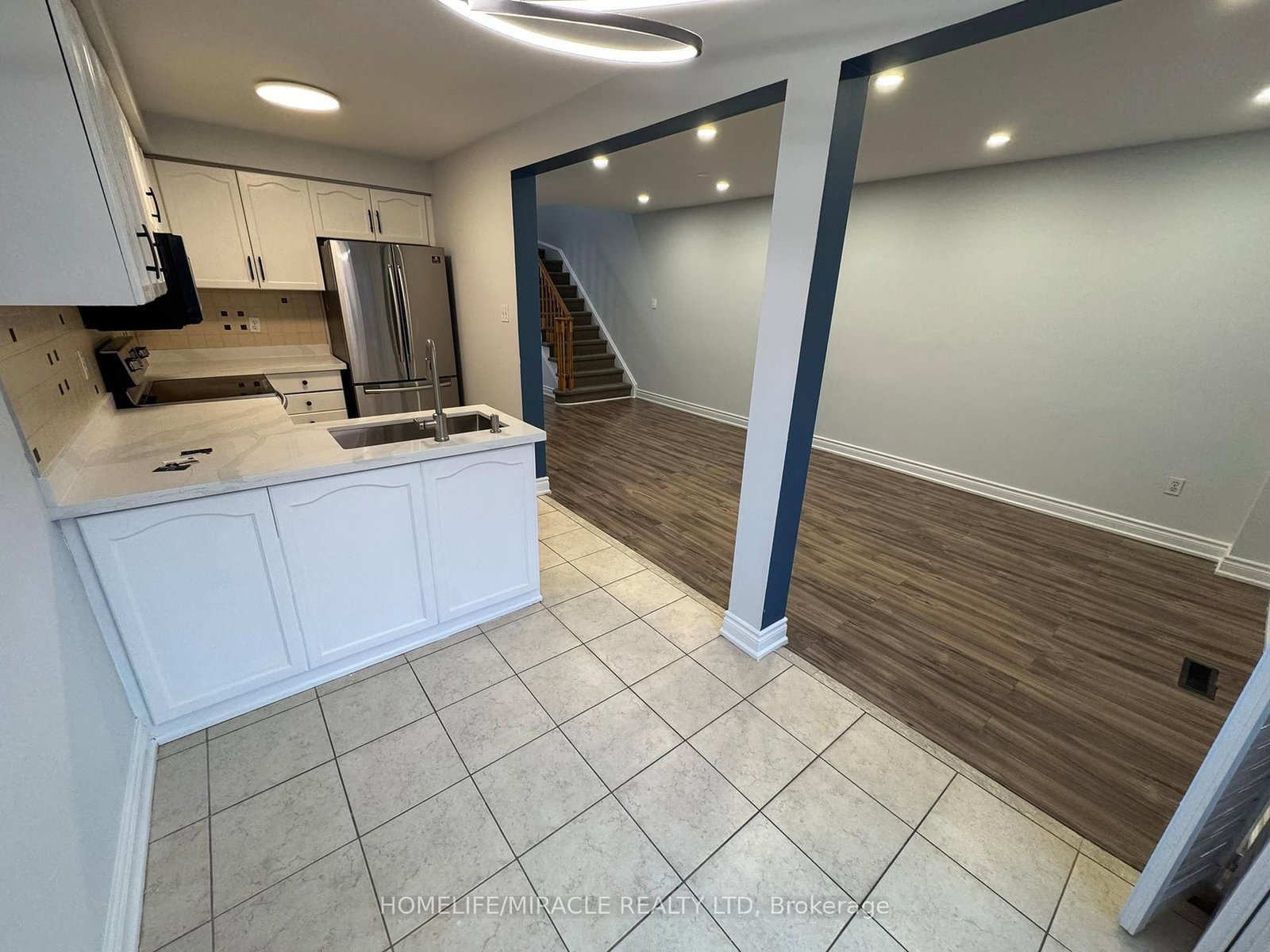 3918 Zenith Crt, Mississauga, view 10