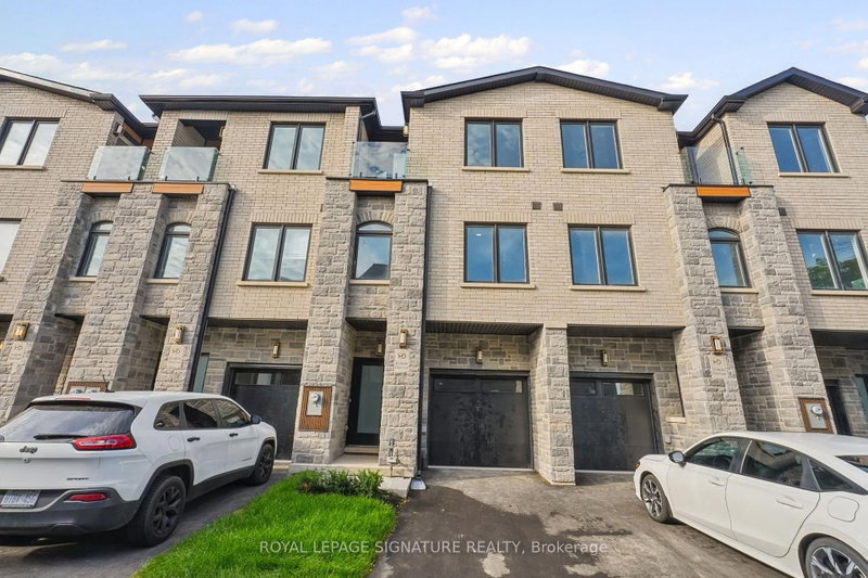 home for lease on 11-6636 Clock Court