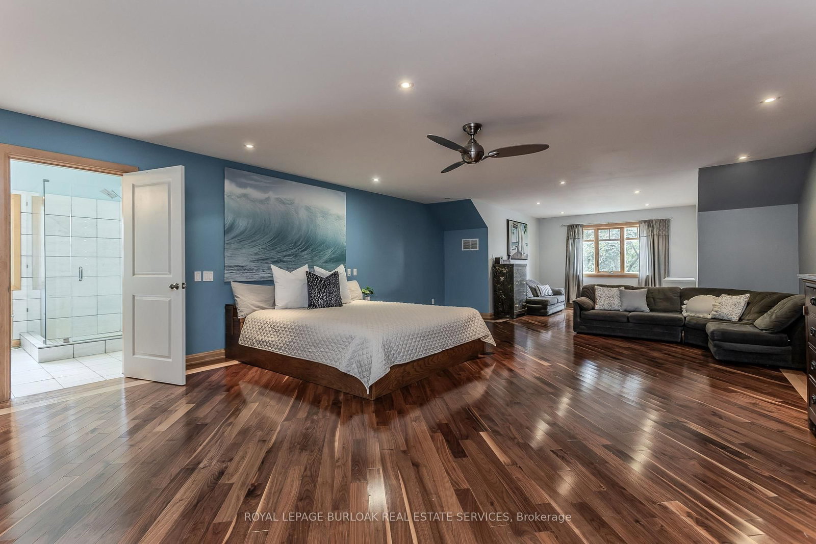 707 Ross Street • Burlington, ON photo 21