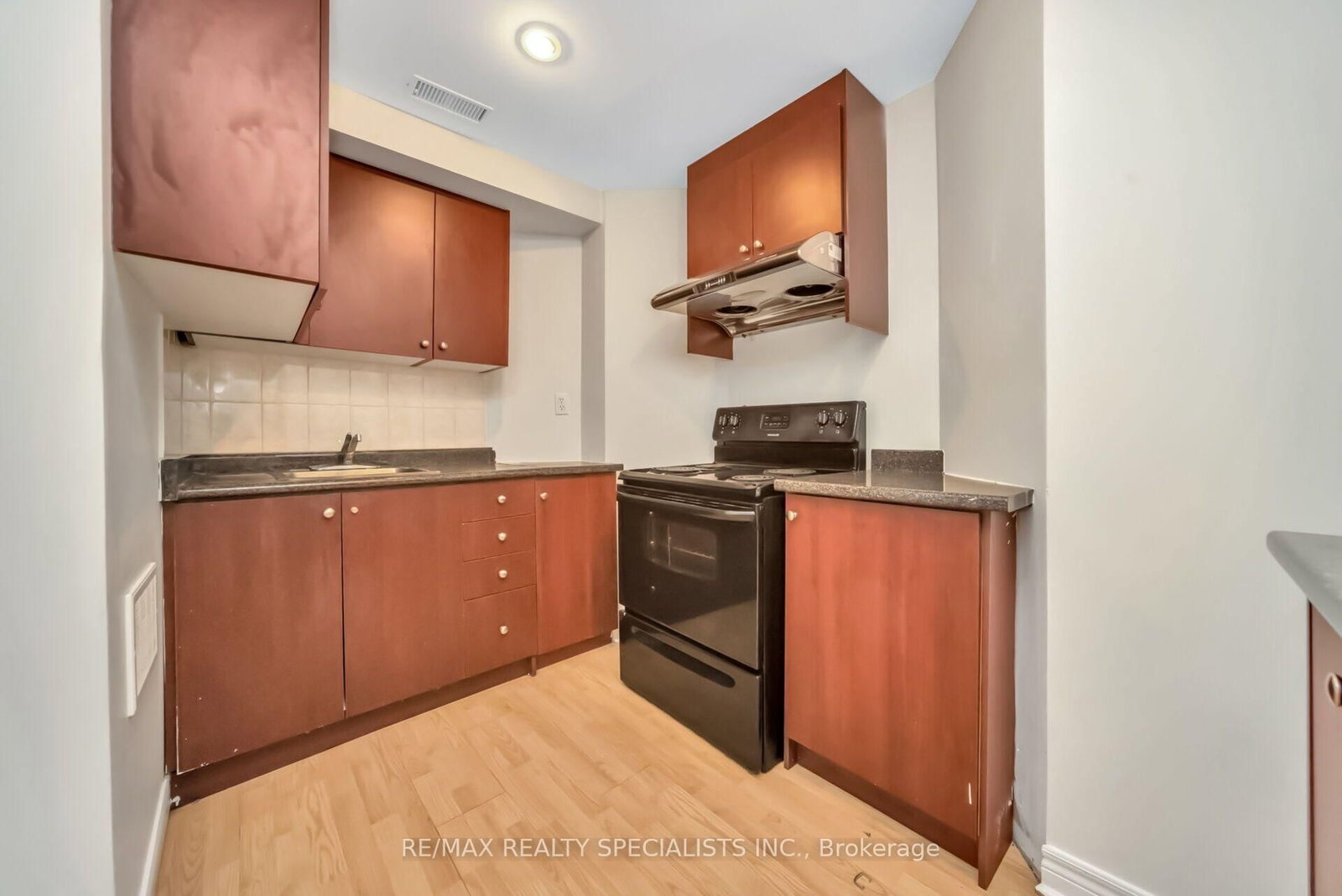 51 Blue Spruce Street • Brampton, ON photo 31