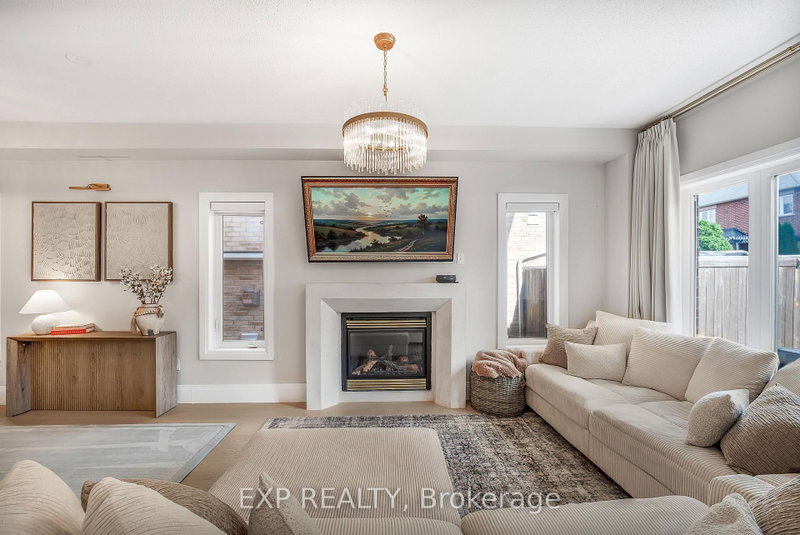 36 Serenity St photo 5