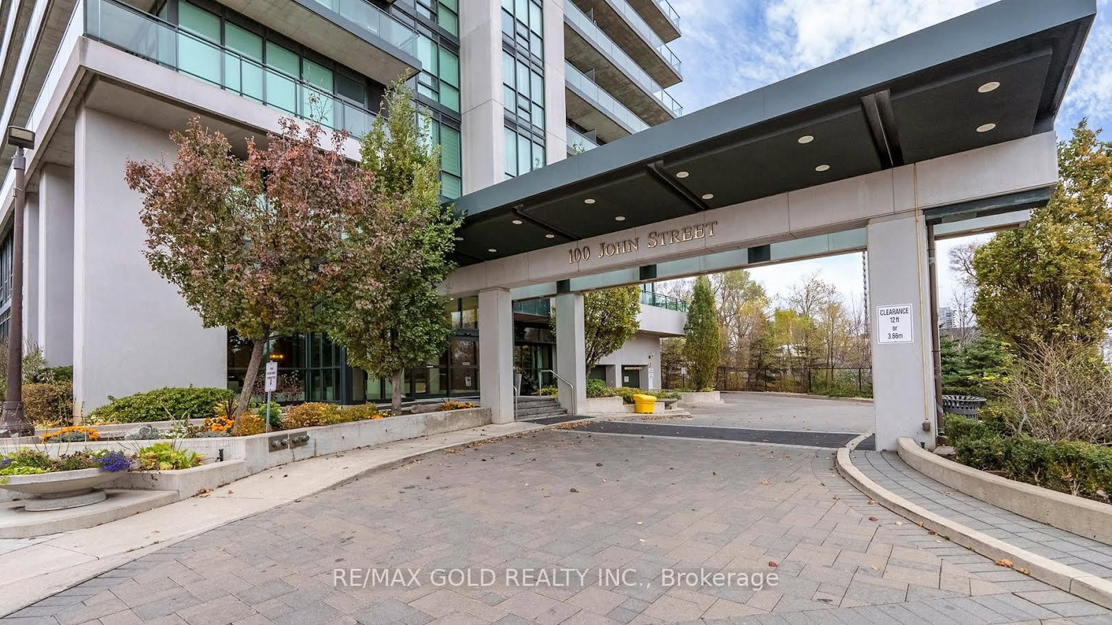 100 John Street, Unit 2407