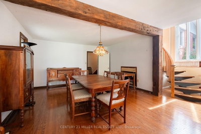 1242 Donlea Crescent • Oakville, ON photo 8