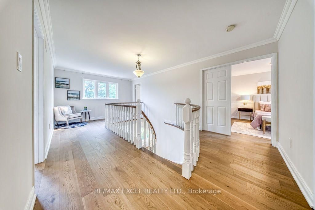 2105 Oakmead Boulevard • Oakville, ON photo 21