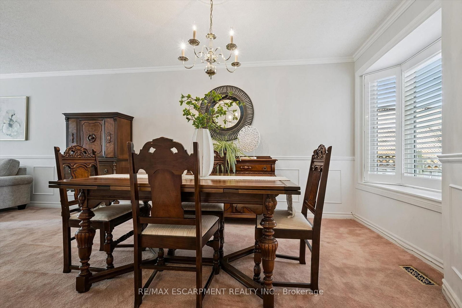 2203 Robin Drive • Mississauga, ON photo 8