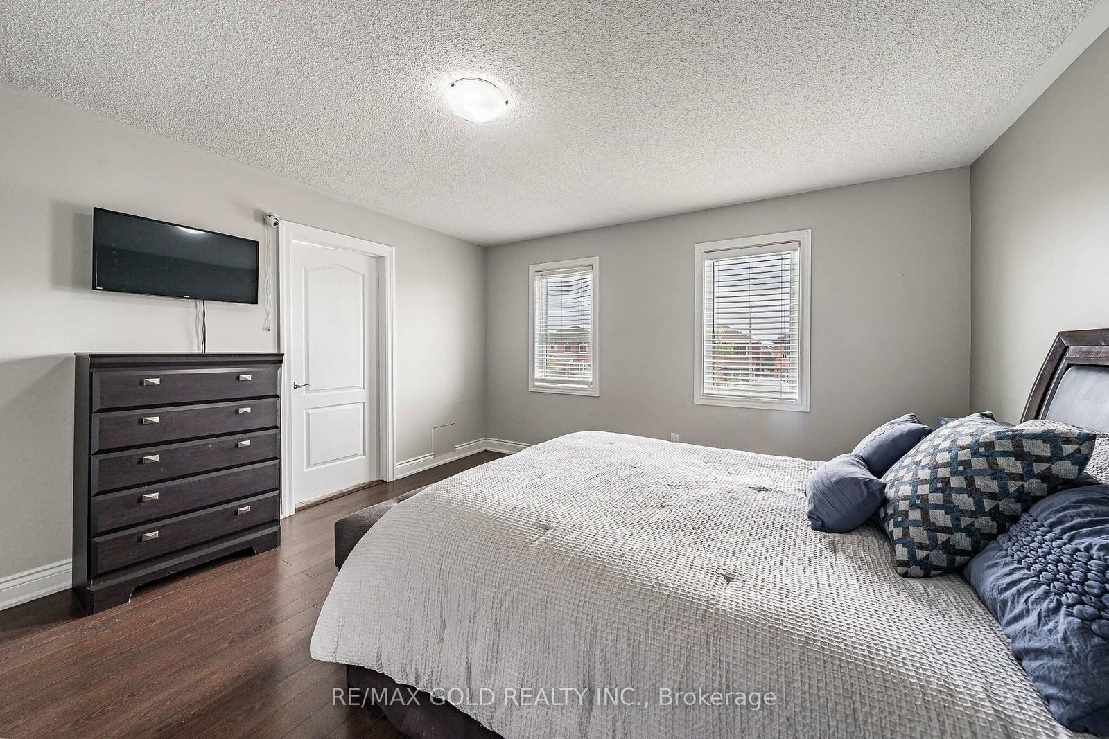 329 Howard Crescent • Orangeville, ON photo 19