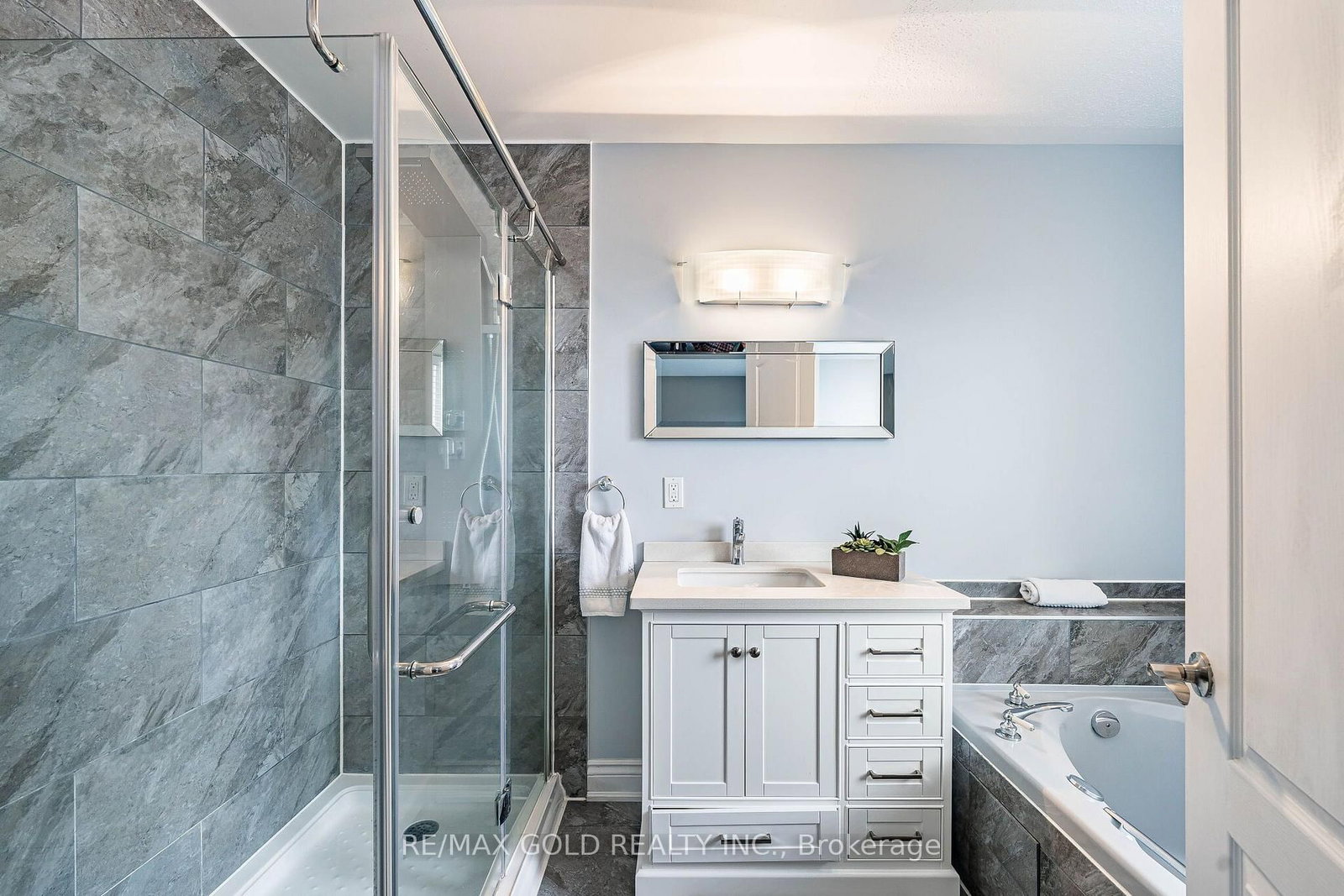 329 Howard Crescent • Orangeville, ON photo 20