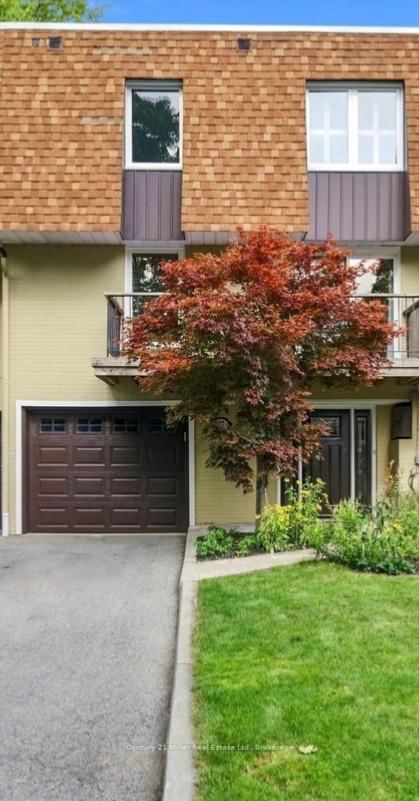 37 Tulip Street • Oakville, ON photo 45