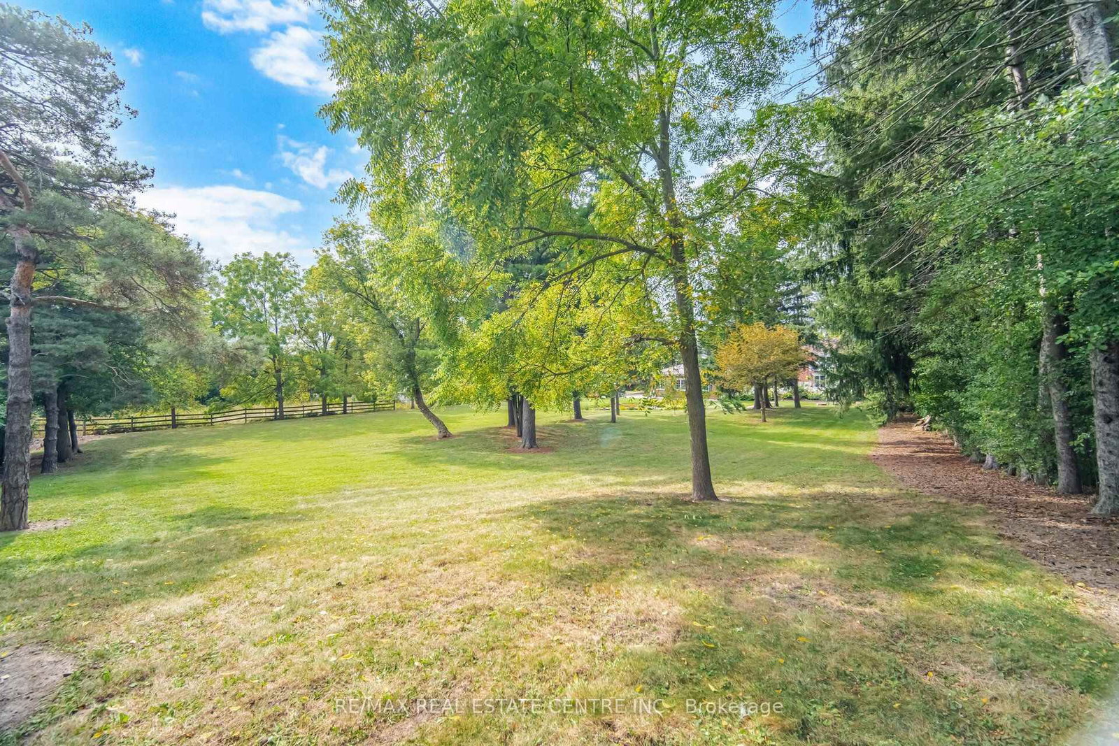 10245 OLD PINE CREST Road • Brampton, ON photo 50