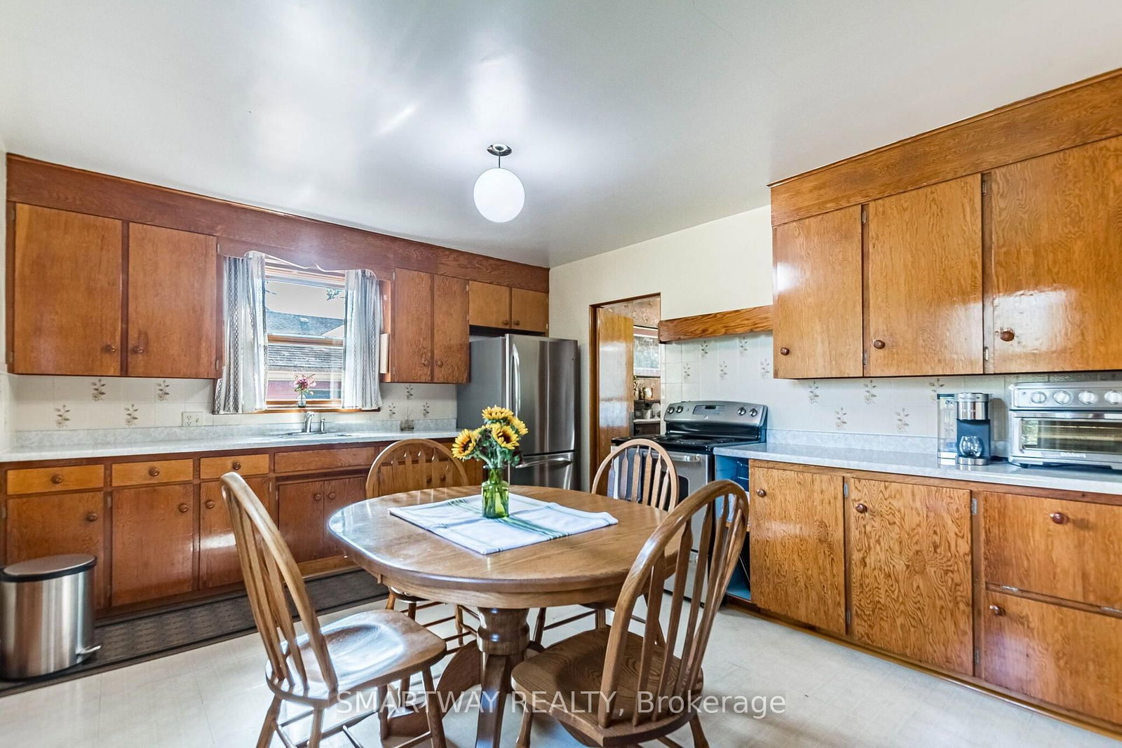 66 Isabella Street • Brampton, ON photo 16