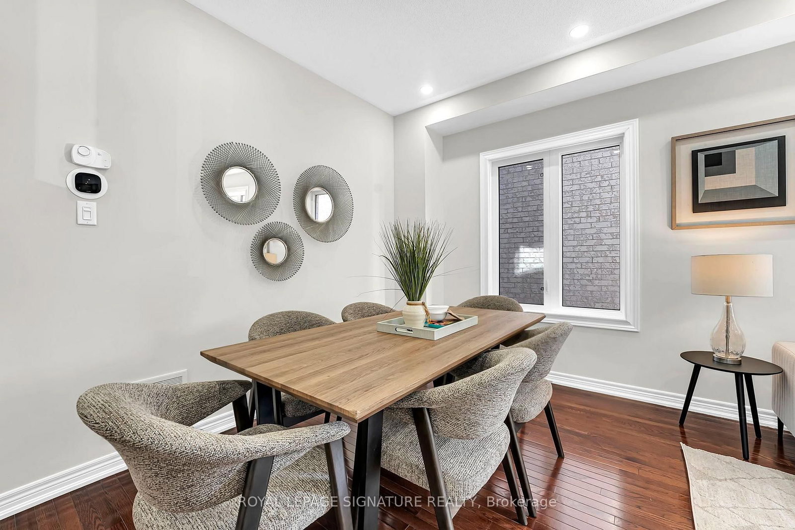 23 Arrowpoint Drive • Brampton, ON photo 8