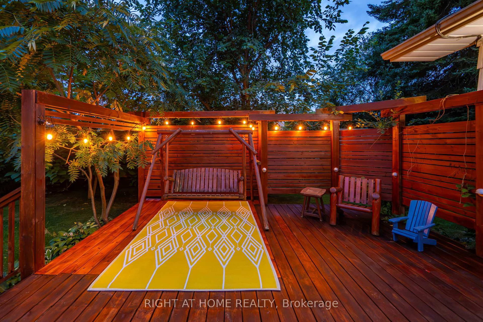 11749 Tenth Line • Halton Hills, ON photo 33