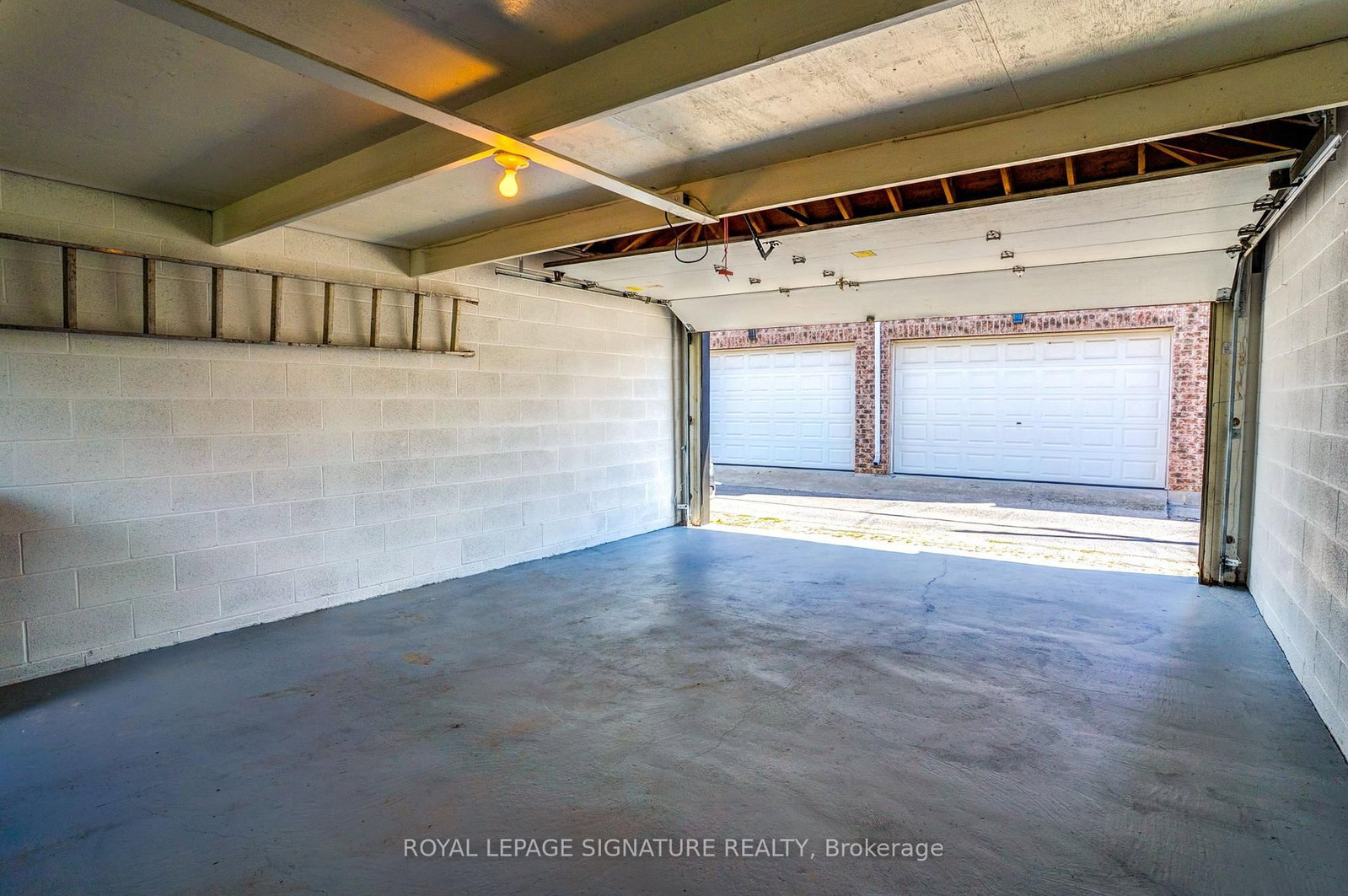 105 Earlscourt Avenue • Toronto, ON photo 20
