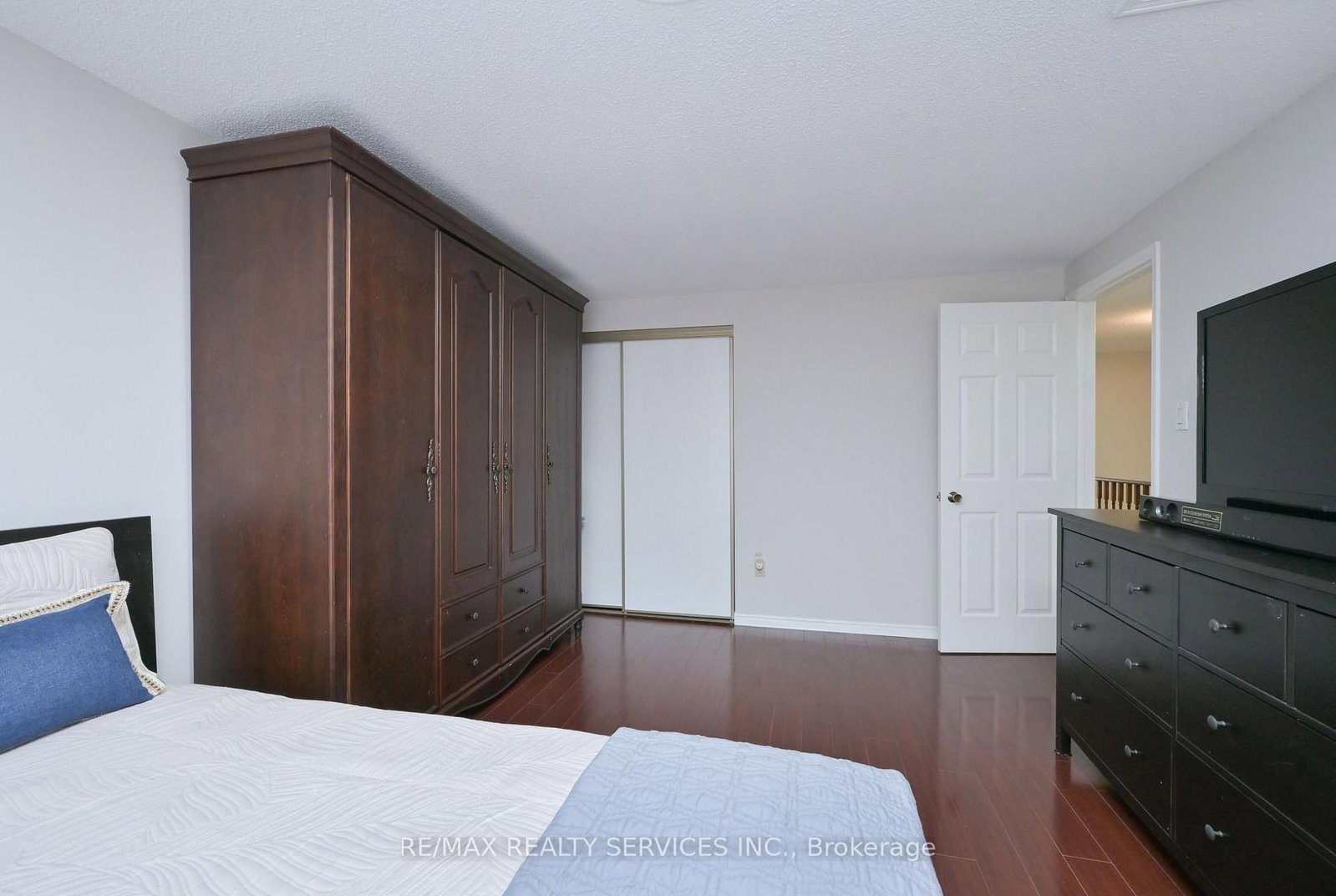 67 Sandmere Avenue • Brampton, ON photo 18
