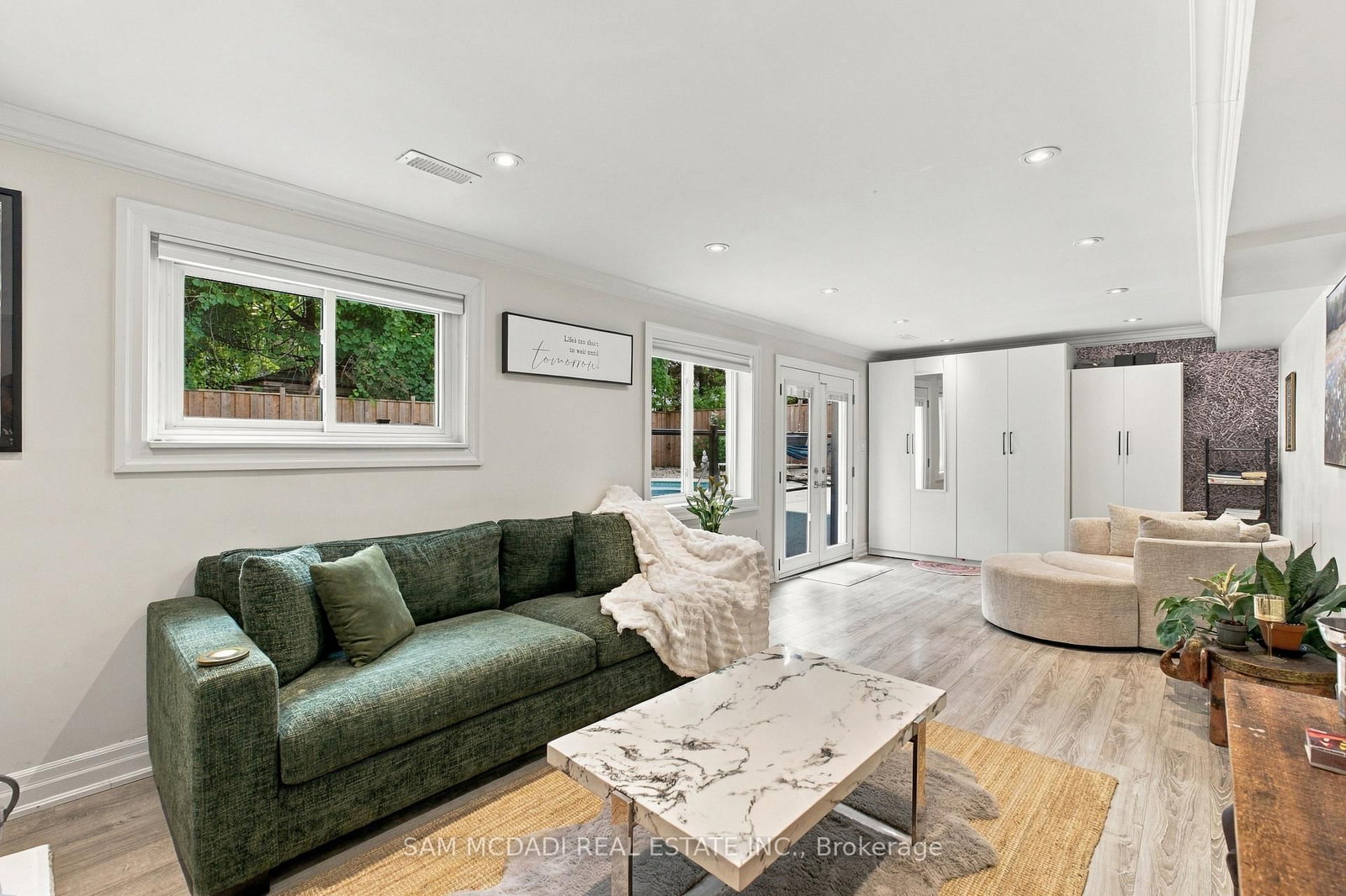 2009 Delaney Drive • Mississauga, ON photo 19