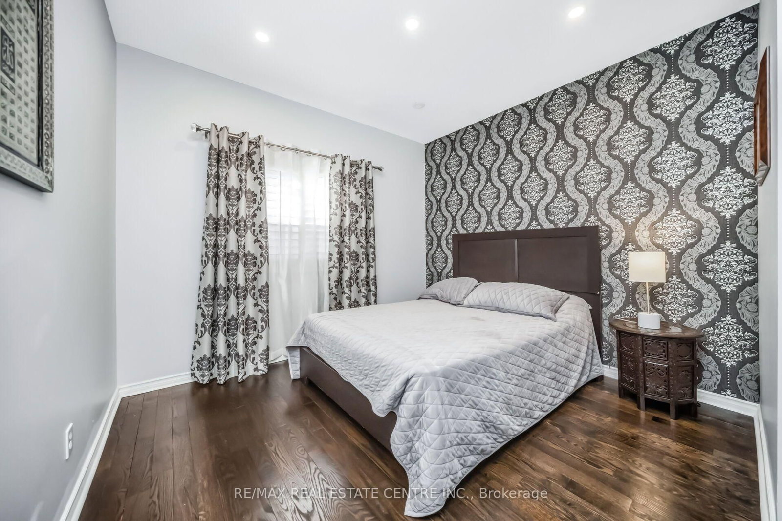 7349 Zinnia Place • Mississauga, ON photo 21