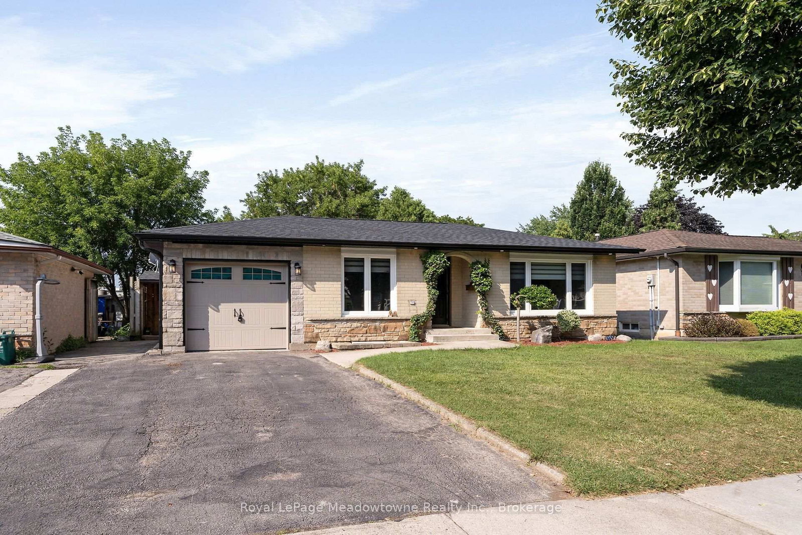 96 Macdonald Crescent