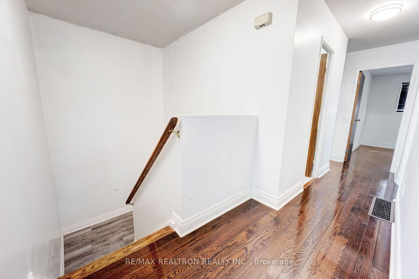 20 Gladeside Place • Brampton, ON photo 16