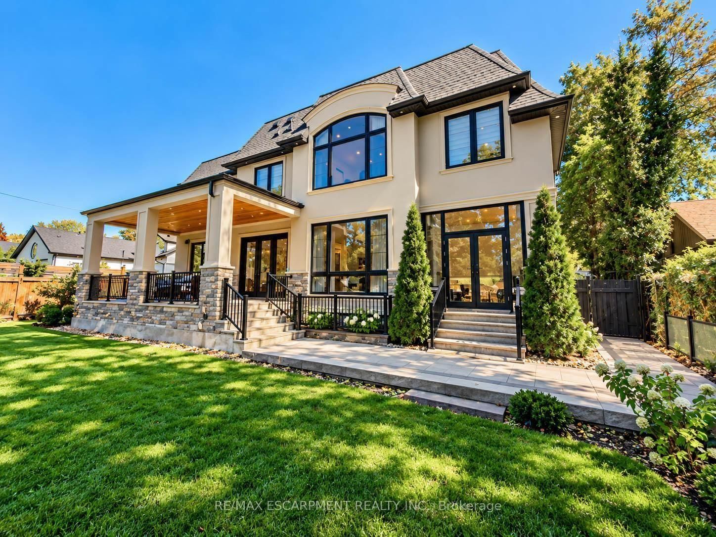 236 Poplar Drive • Burlington, ON photo 46