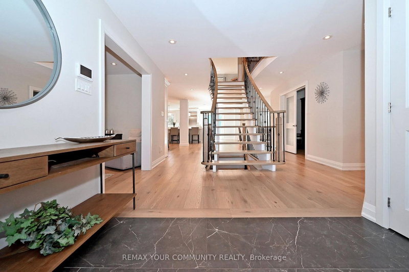 1530 Canada Crt photo 5