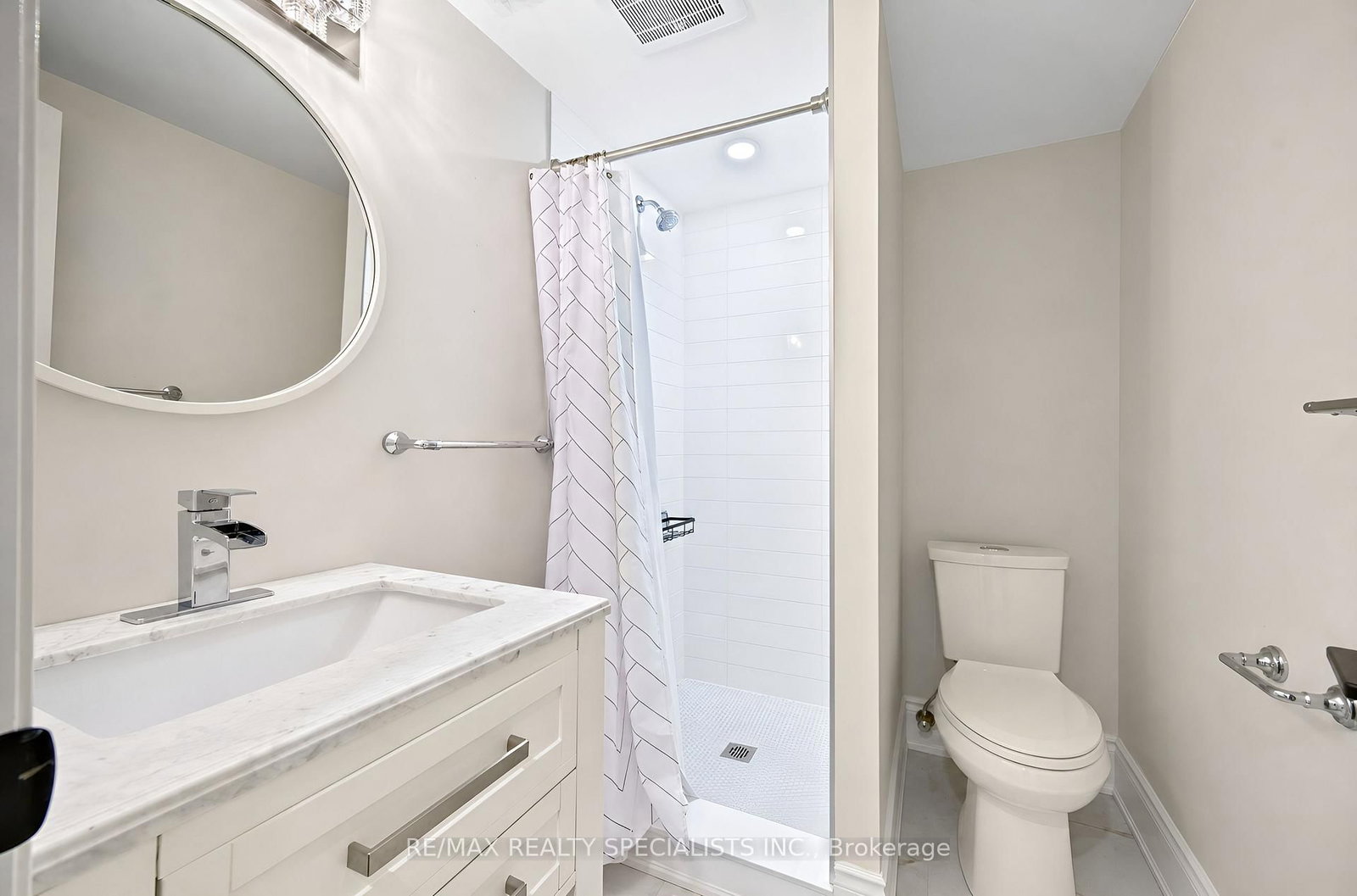 8 CULHAM Street • Oakville, ON photo 39
