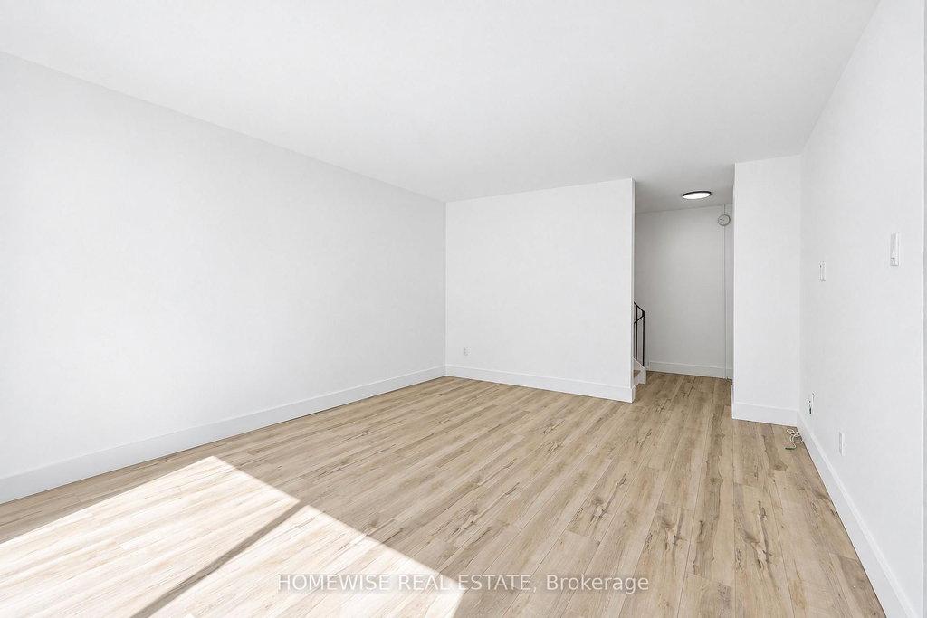 22 - 35 Swordbill Drive 5