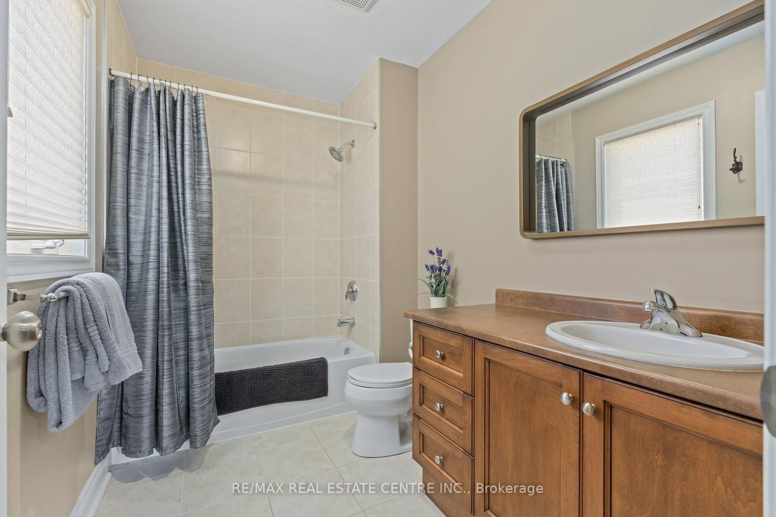 14 View Point Circle • Halton Hills, ON photo 30