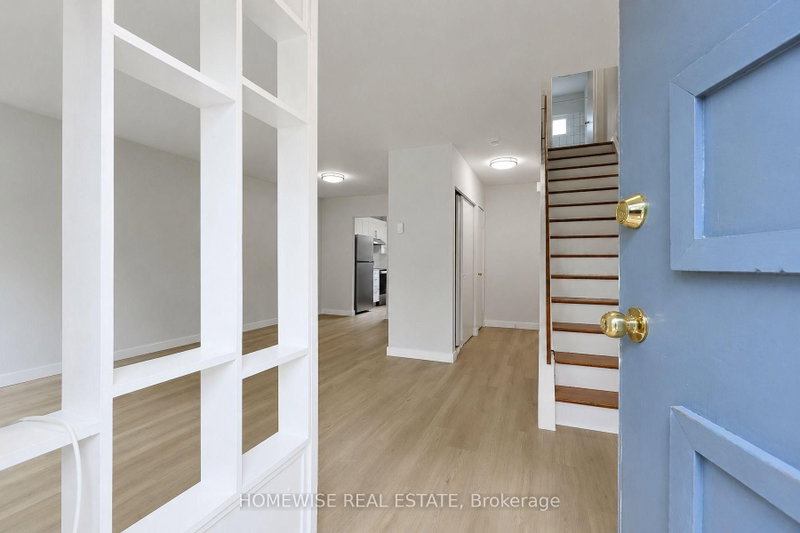 27 - 1350 Winding Trail