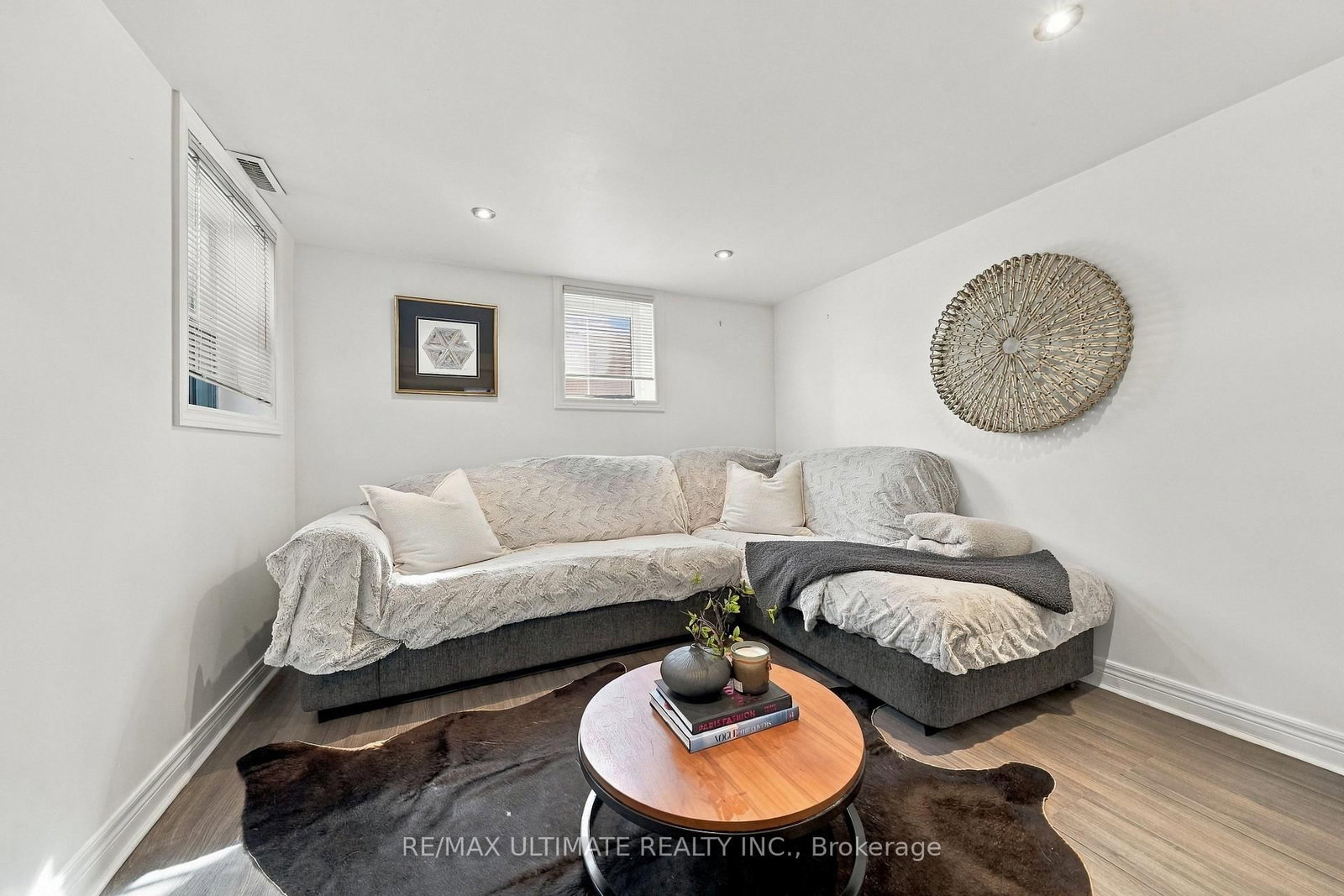 372 Blackthorn Avenue • Toronto, ON photo 15