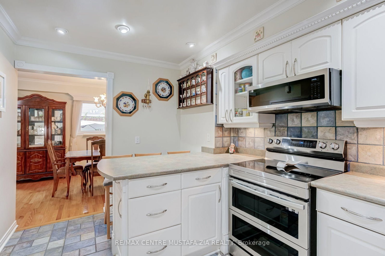 2440 Bromsgrove Road • #100 • Mississauga, ON photo 26