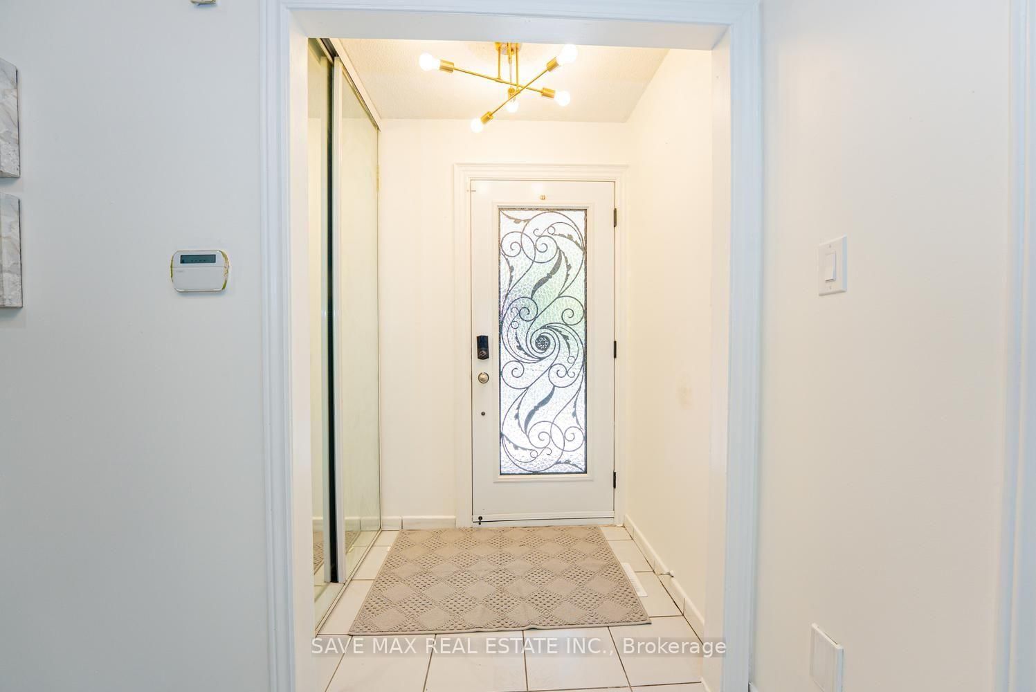 124 Wexford Road • Brampton, ON photo 7