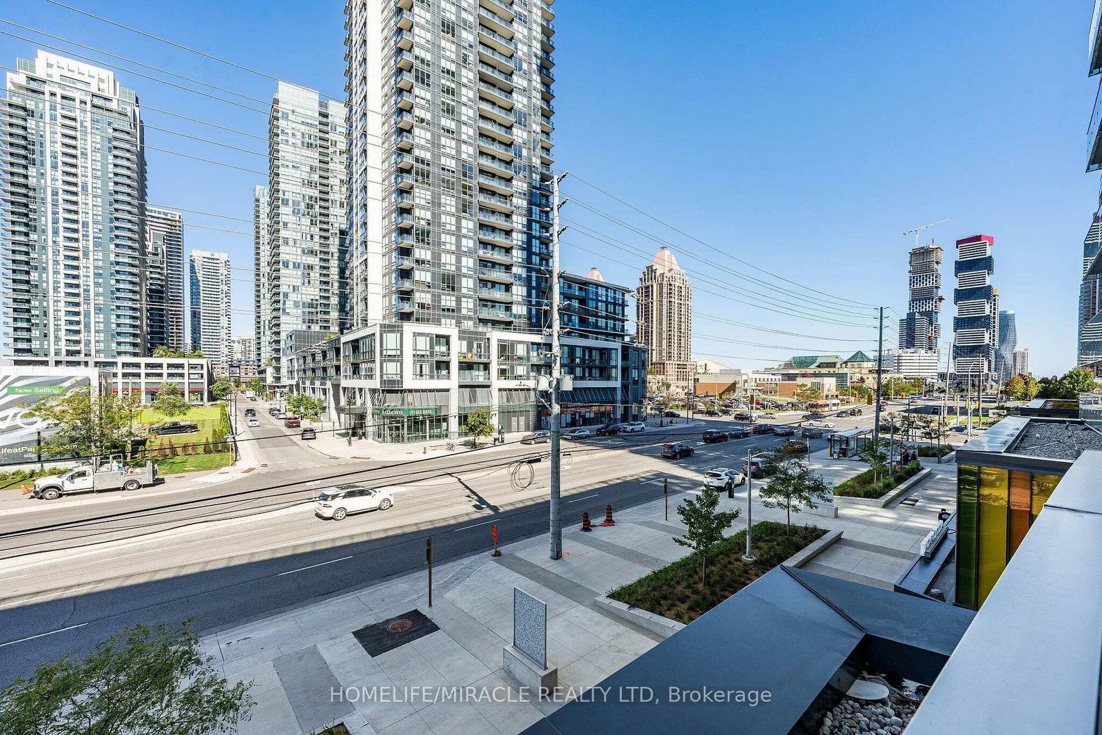 209-3900 Confederation Pkwy, Mississauga, view 34