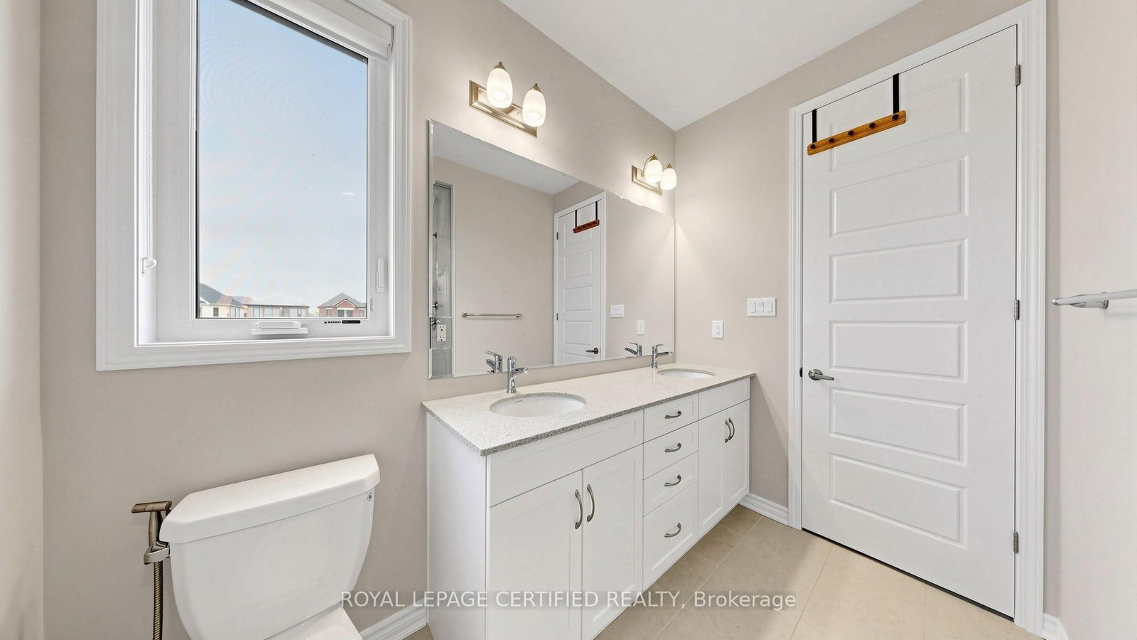 1519 Whitlock Avenue • Milton, ON photo 26