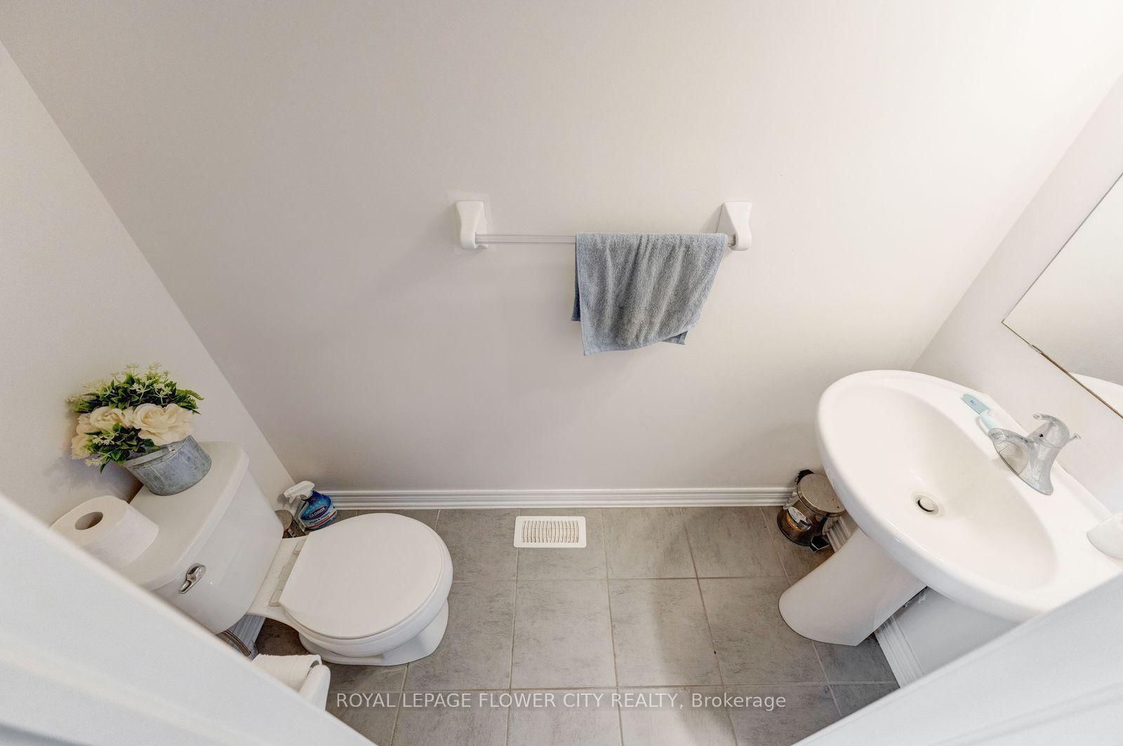 27 Winterton Court • Orangeville, ON photo 17
