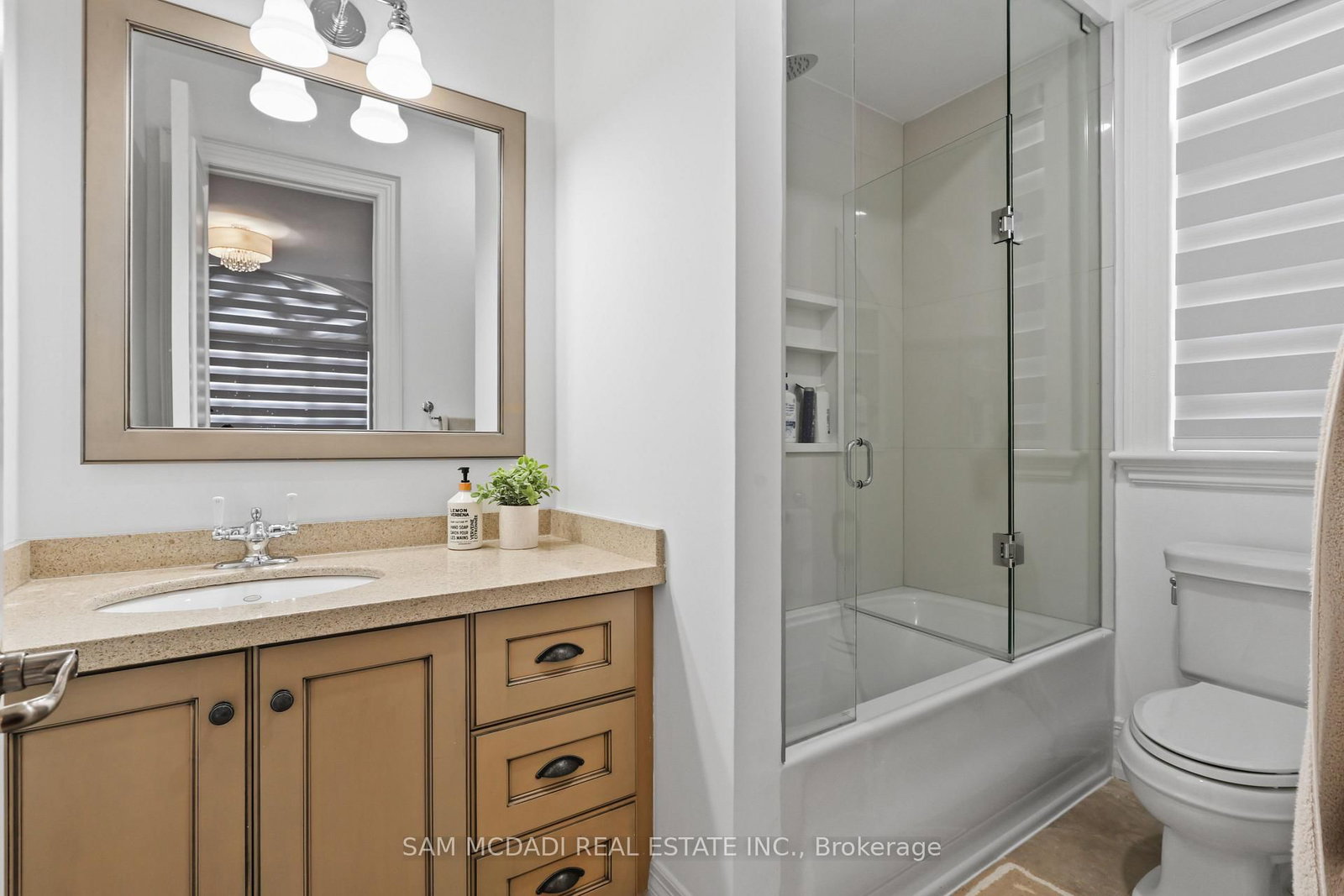 725 Queensway W • Mississauga, ON photo 29
