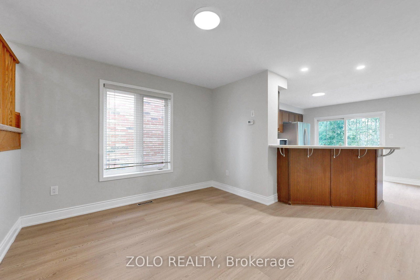 128 Van Fleet Terr • Milton, ON photo 13
