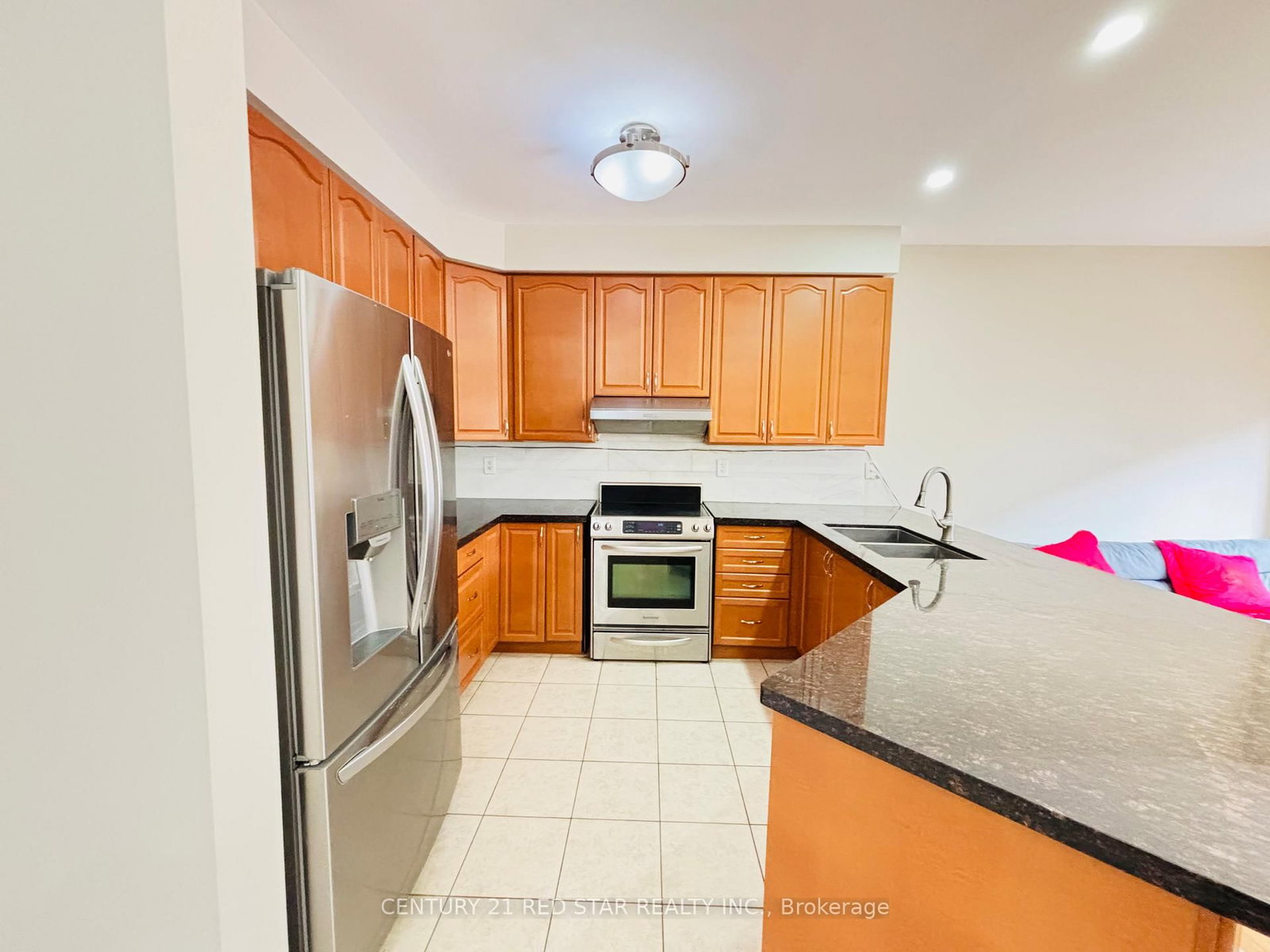 2370 Wasaga Drive, Oakville 4
